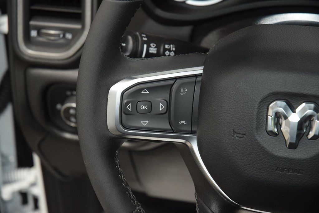 2025 Ram 5500 Chassis Cab 5500 CREW 4X4 * CUMMINS * 11' PJ'S MASON DUMP * DROP SIDES - 22981962 - 28