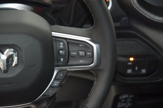 2025 Ram 5500 Chassis Cab 5500 CREW 4X4 * CUMMINS * 11' PJ'S MASON DUMP * DROP SIDES - 22981962 - 29