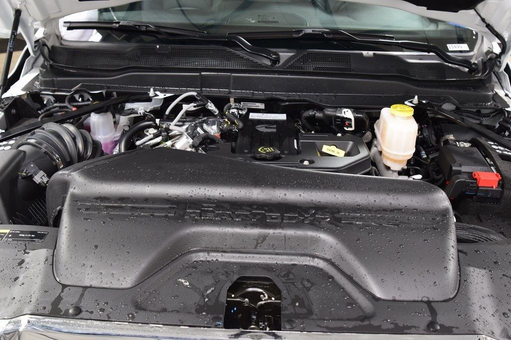 2025 Ram 5500 Chassis Cab 5500 CREW 4X4 * CUMMINS * NEW 12' LANDSCAPE DUMP  - 22959452 - 18