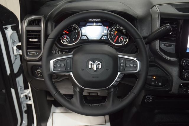 2025 Ram 5500 Chassis Cab 5500 CREW 4X4 * CUMMINS * NEW 12' LANDSCAPE DUMP  - 22959452 - 26