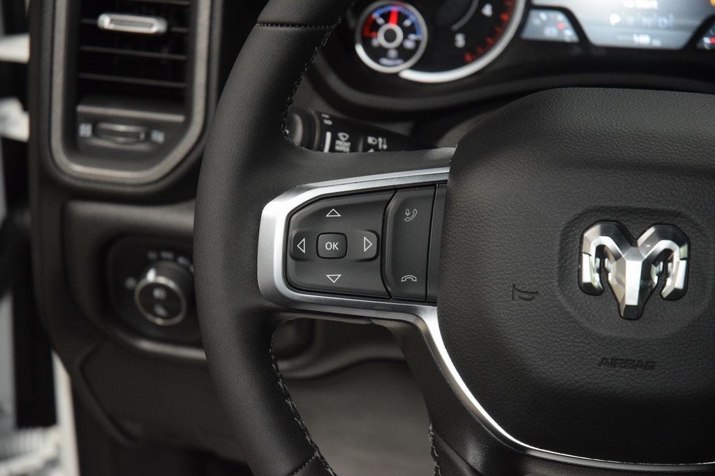 2025 Ram 5500 Chassis Cab 5500 CREW 4X4 * CUMMINS * NEW 12' LANDSCAPE DUMP  - 22959452 - 27