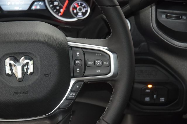 2025 Ram 5500 Chassis Cab 5500 CREW 4X4 * CUMMINS * NEW 12' LANDSCAPE DUMP  - 22959452 - 28