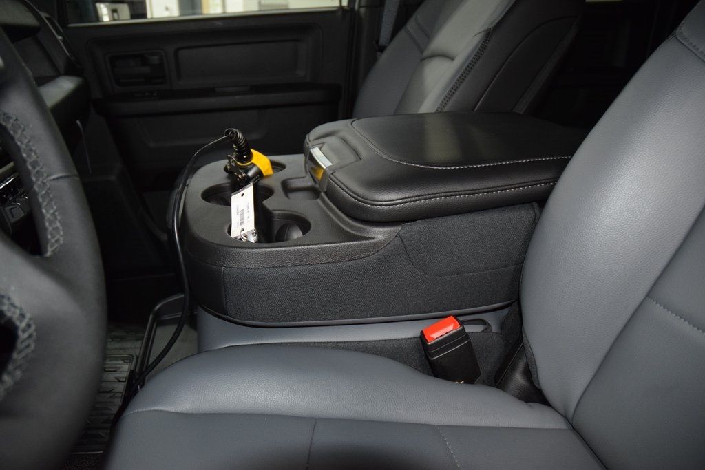 2025 Ram 5500 Chassis Cab 5500 CREW 4X4 * CUMMINS * NEW 12' LANDSCAPE DUMP  - 22959452 - 31