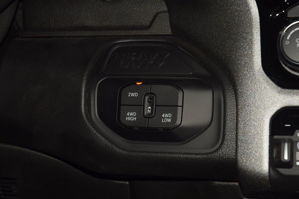 2025 Ram 5500 Chassis Cab 5500 CREW 4X4 * CUMMINS * NEW 12' LANDSCAPE DUMP - 22981982 - 23