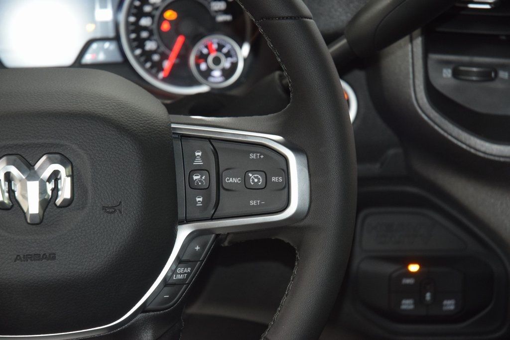 2025 Ram 5500 Chassis Cab 5500 CREW 4X4 * CUMMINS * NEW 12' LANDSCAPE DUMP - 22981982 - 27