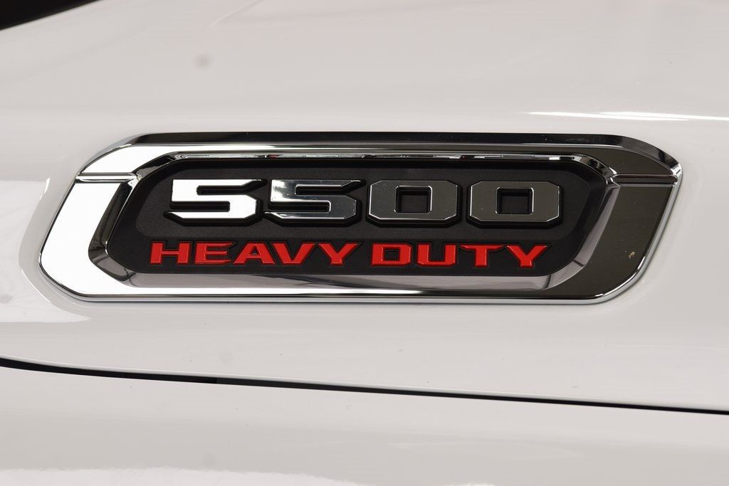 2025 Ram 5500 Chassis Cab 5500 CREW 4X4 * CUMMINS * NEW 12' LANDSCAPE DUMP - 22981982 - 8