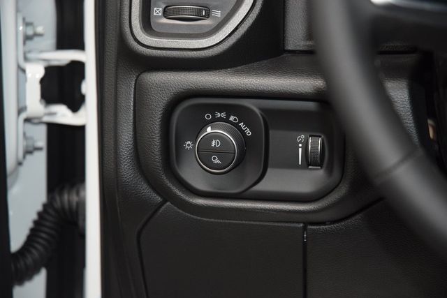 2025 Ram 5500 Chassis Cab 5500 CREW 4X4 * CUMMINS * NEW 12' PJ'S LANDSCAPE DUMP - 22982016 - 24