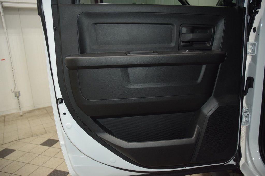 2025 Ram 5500 Chassis Cab 5500 CREW 4X4 * CUMMINS * NEW 12' PJ'S LANDSCAPE DUMP - 22982016 - 32