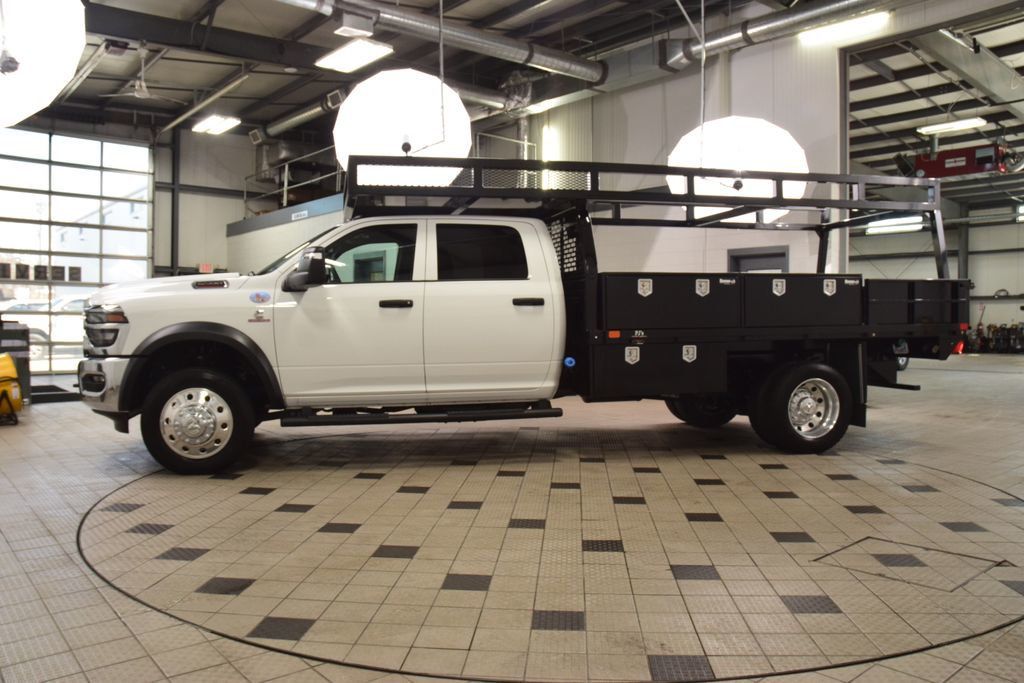 2025 Ram 5500 Chassis Cab 5500 CREW 4X4 * CUMMINS * NEW PJ'S CONCRETE BODY  - 22988804 - 2