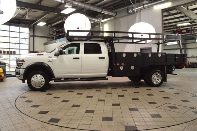 2025 Ram 5500 Chassis Cab 5500 CREW 4X4 * CUMMINS * NEW PJ'S CONCRETE BODY  - 22988804 - 2