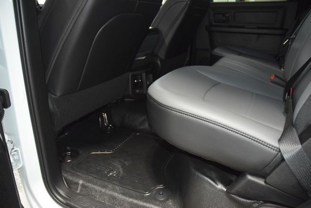 2025 Ram 5500 Chassis Cab 5500 CREW 4X4 * CUMMINS * NEW PJ'S CONCRETE BODY  - 22988804 - 31