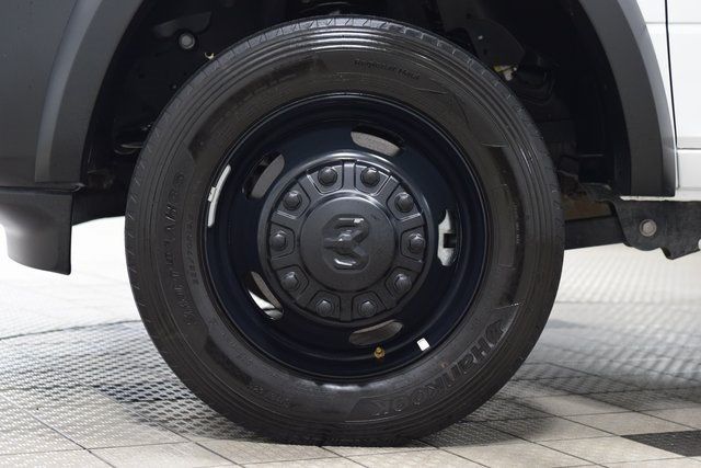 2025 Ram 5500 Chassis Cab 5500 REG CAB 4X4 * CUMMINS * NEW 9' CM FLATBED - 22916233 - 16