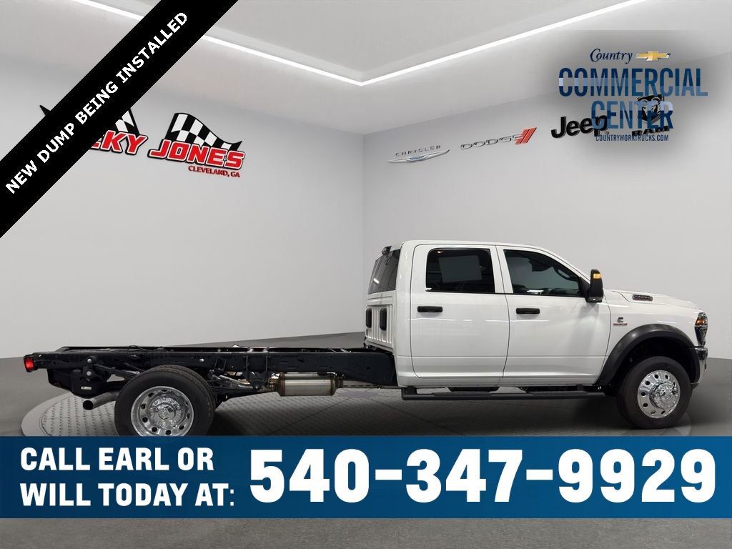2025 Ram 5500 Chassis Cab Tradesman 4x4 Crew Cab 84" CA 197.4" WB - 22982016 | Video 1