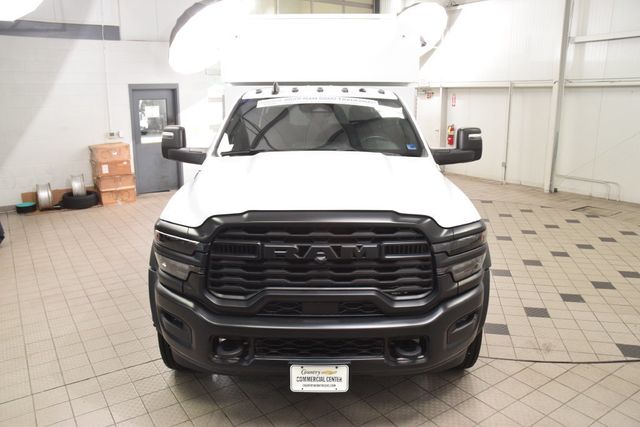 2025 Ram 5500 Chassis Cab Tradesman 4x4 Crew Cab 84" CA 197.4" WB - 23075591 - 1