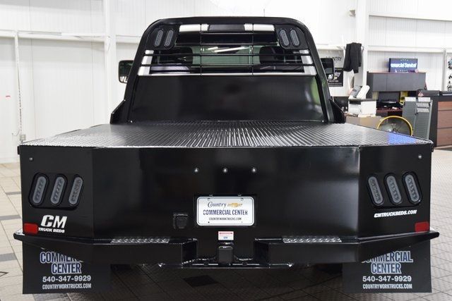 2025 Ram 5500 Tradesman photo 4