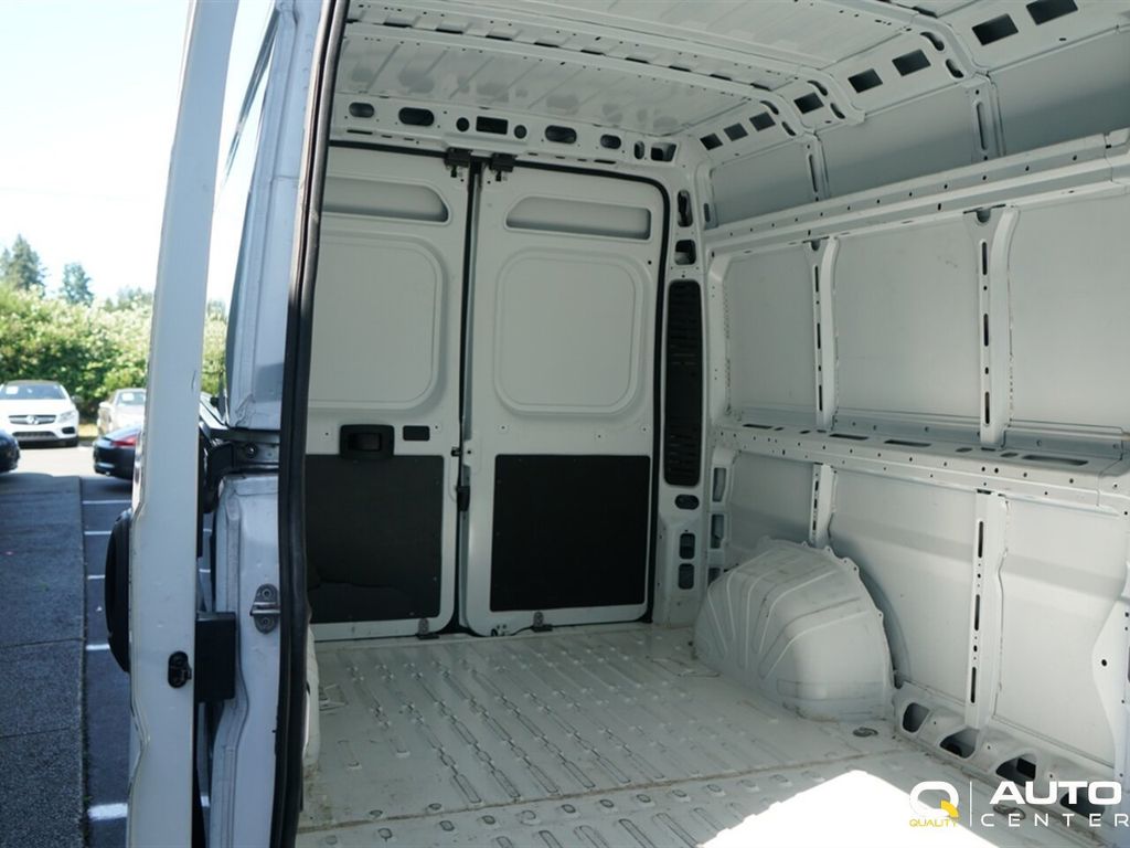 2025 Ram ProMaster Cargo Van  - 23044312 - 4