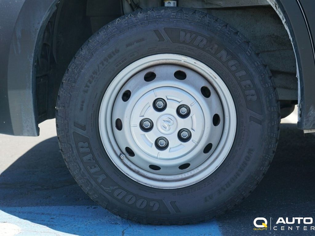 2025 Ram ProMaster Cargo Van  - 23044321 - 10