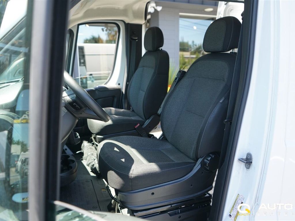 2025 Ram ProMaster Cargo Van  - 23044321 - 13