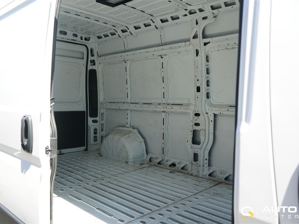 2025 Ram ProMaster Cargo Van  - 23044321 - 3