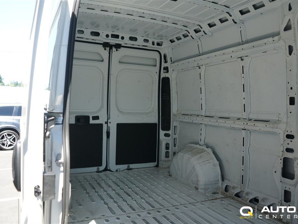 2025 Ram ProMaster Cargo Van  - 23044321 - 4