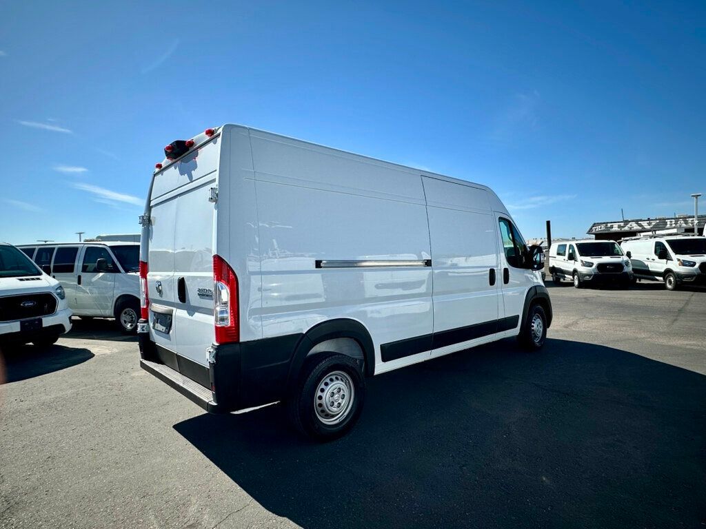 2025 Ram ProMaster 2500 photo 4