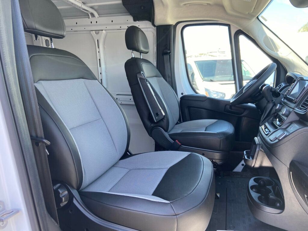 2025 Ram ProMaster 2500 photo 11