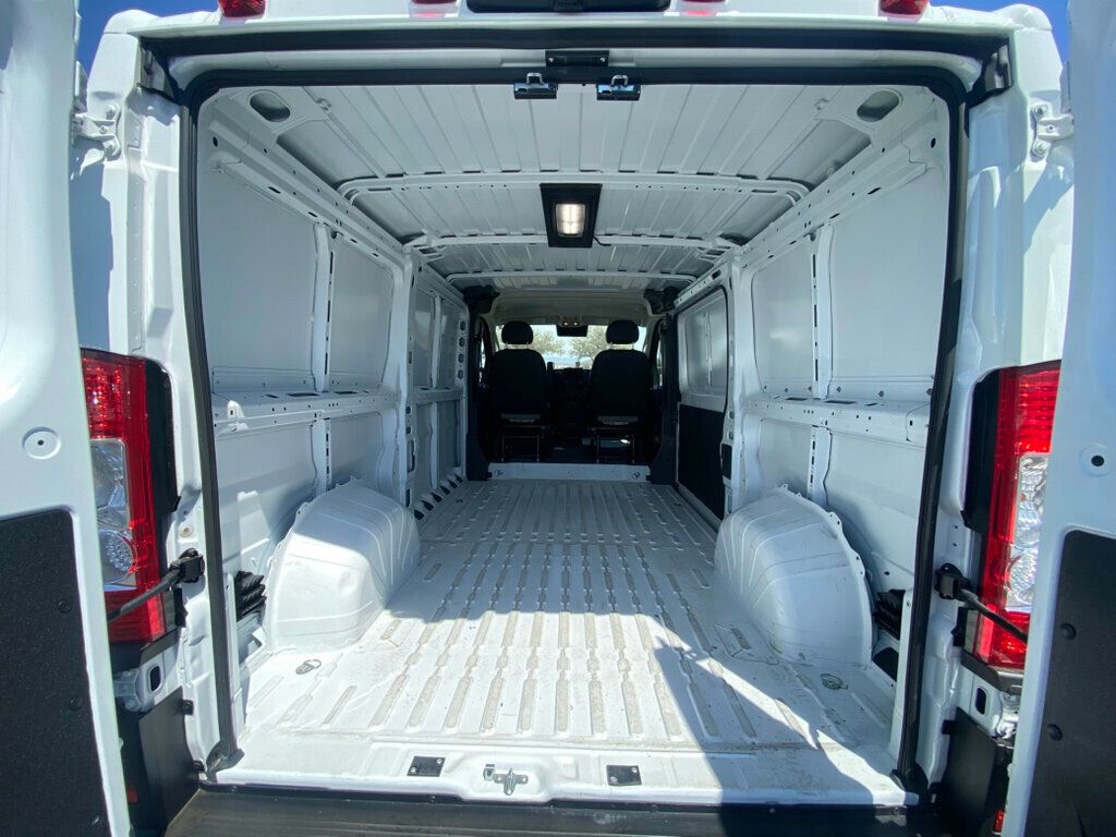 2025 Ram ProMaster 2500 photo 14