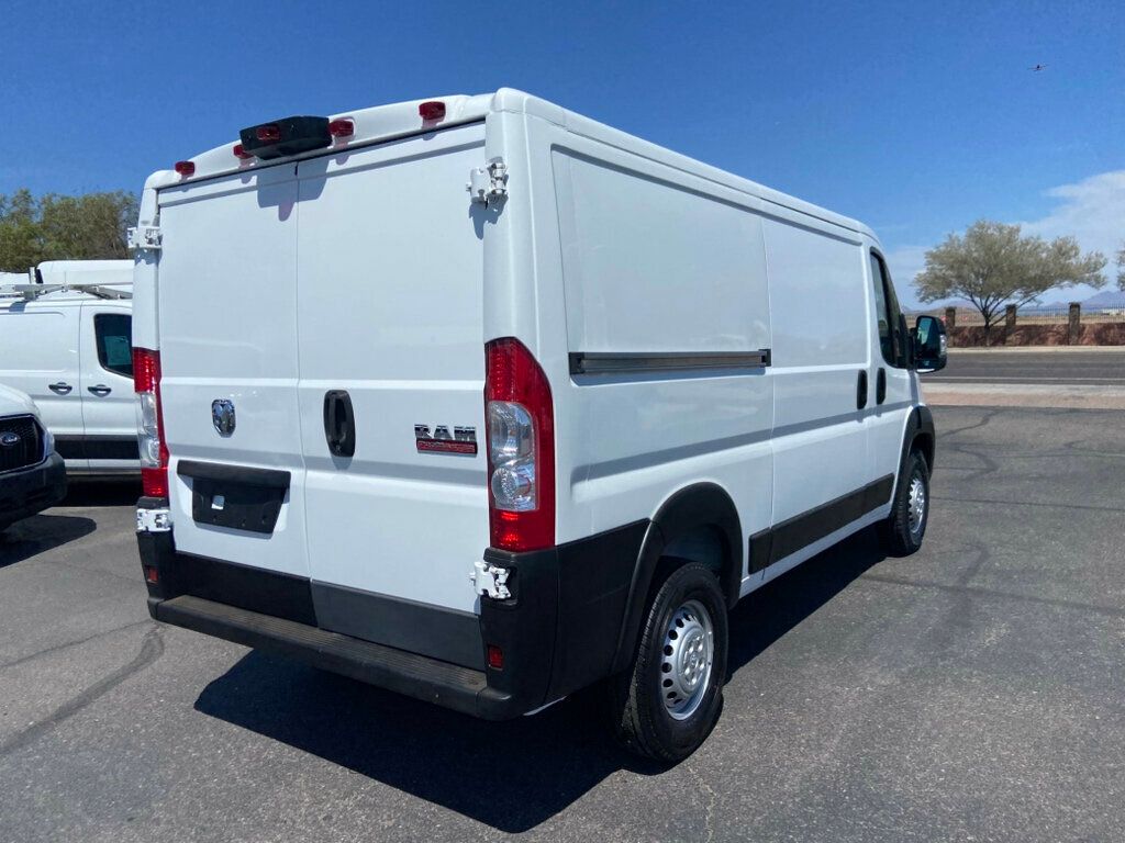 2025 Ram ProMaster 2500 photo 5