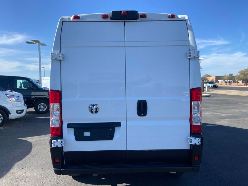 2025 Ram ProMaster 2500 photo 5