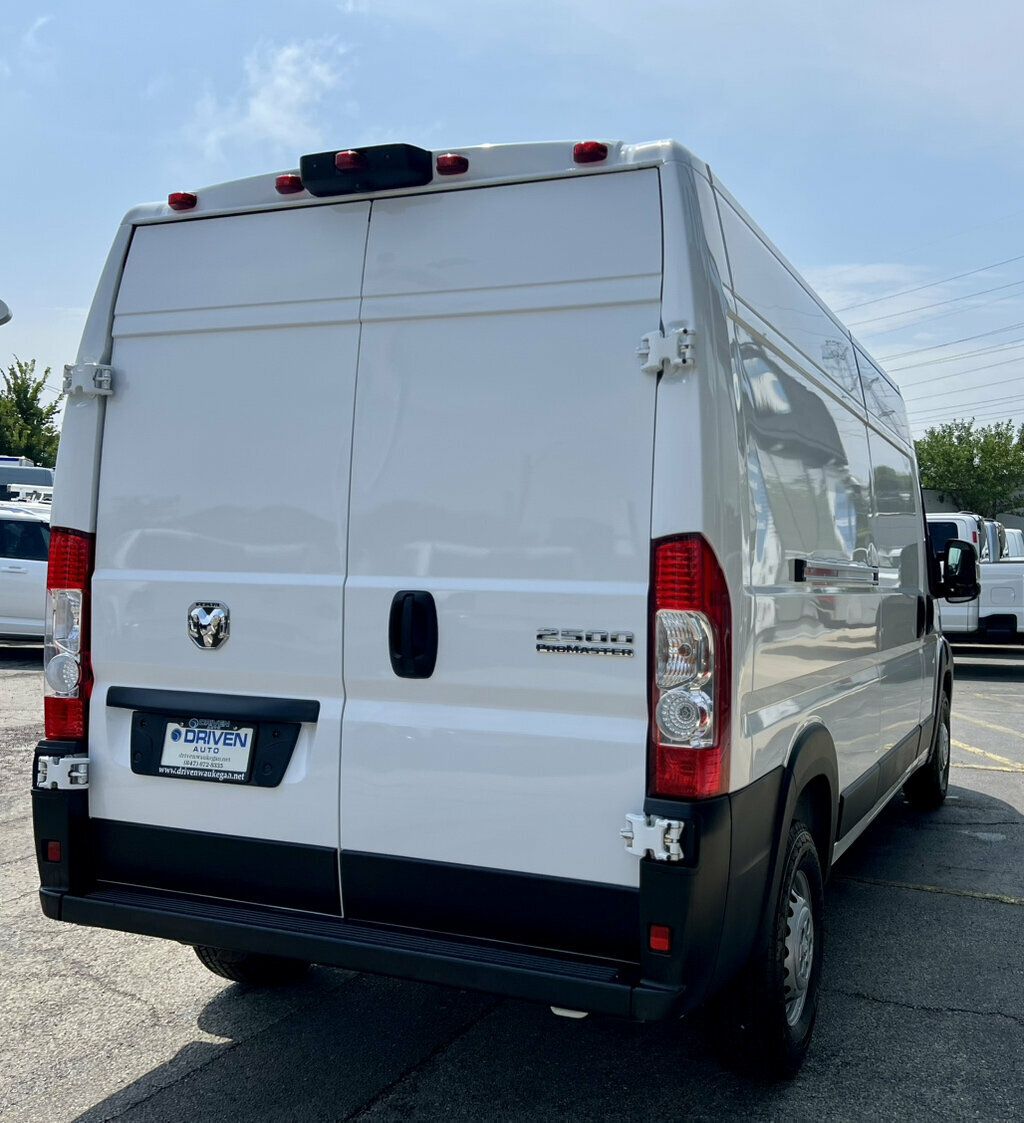 2025 Ram ProMaster Cargo Van 2500 HIGH - 23020730 - 30