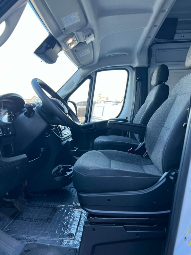2025 Ram ProMaster Cargo Van 2500 HIGH - 23023774 - 14