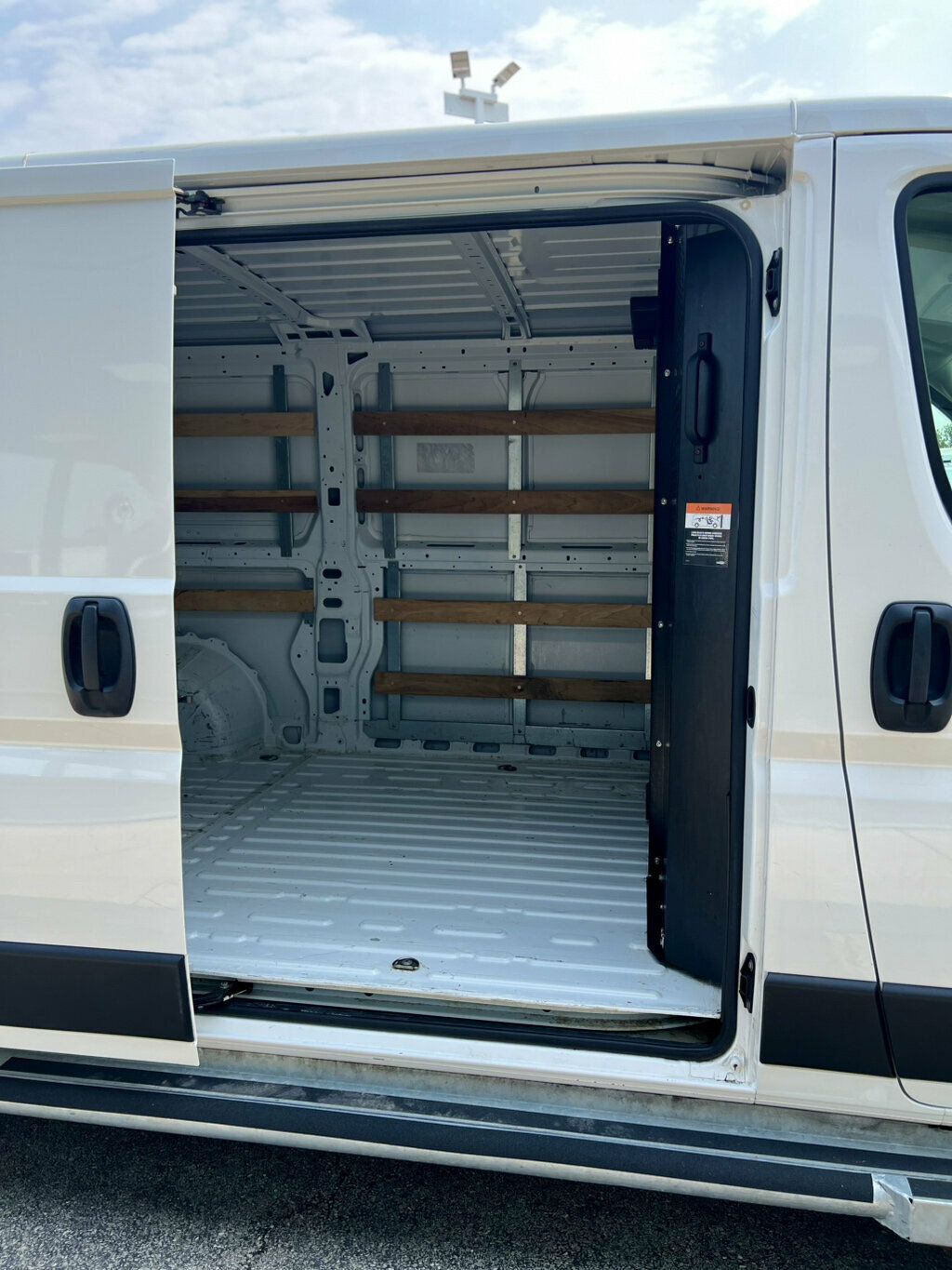 2025 Ram ProMaster Cargo Van 2500 STANDARD - 23063116 - 10