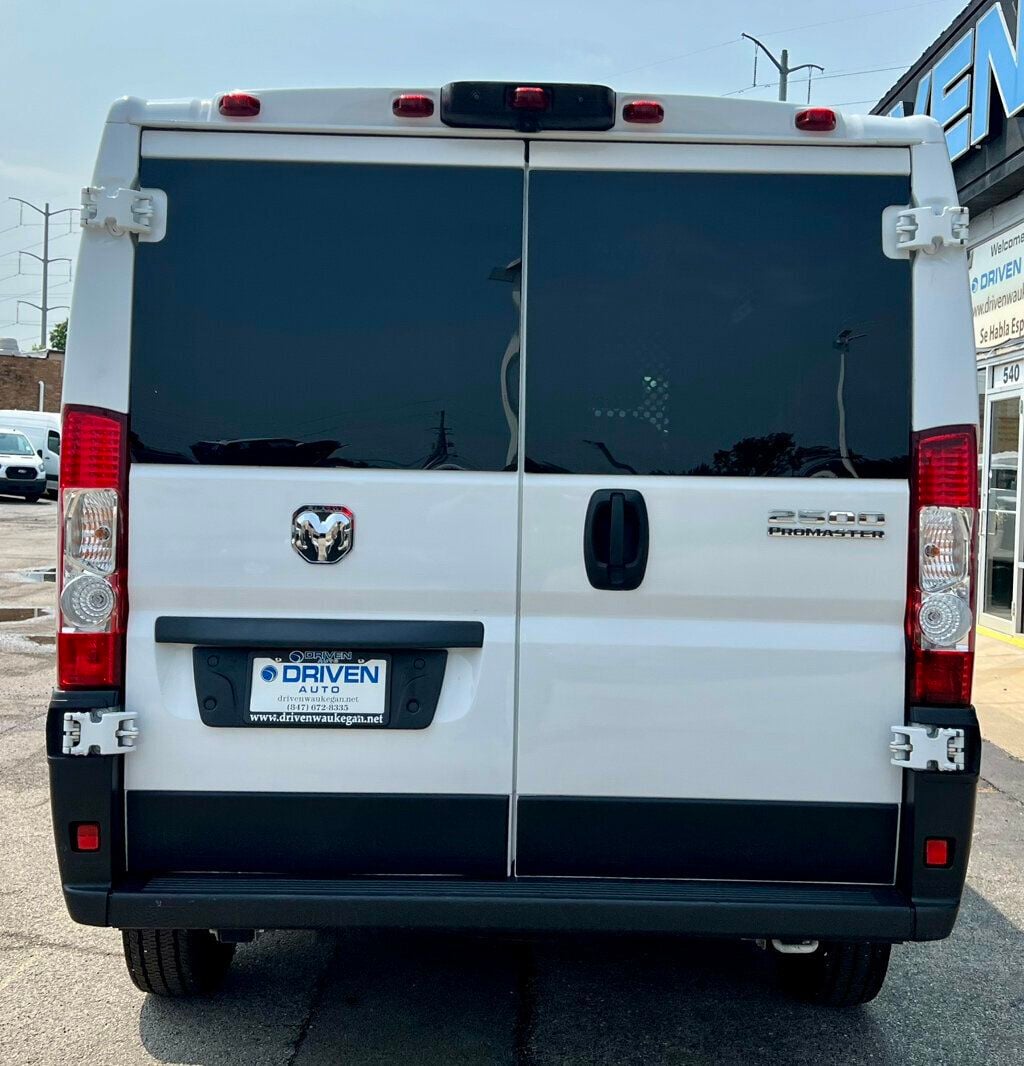 2025 Ram ProMaster Cargo Van 2500 STANDARD - 23063117 - 27