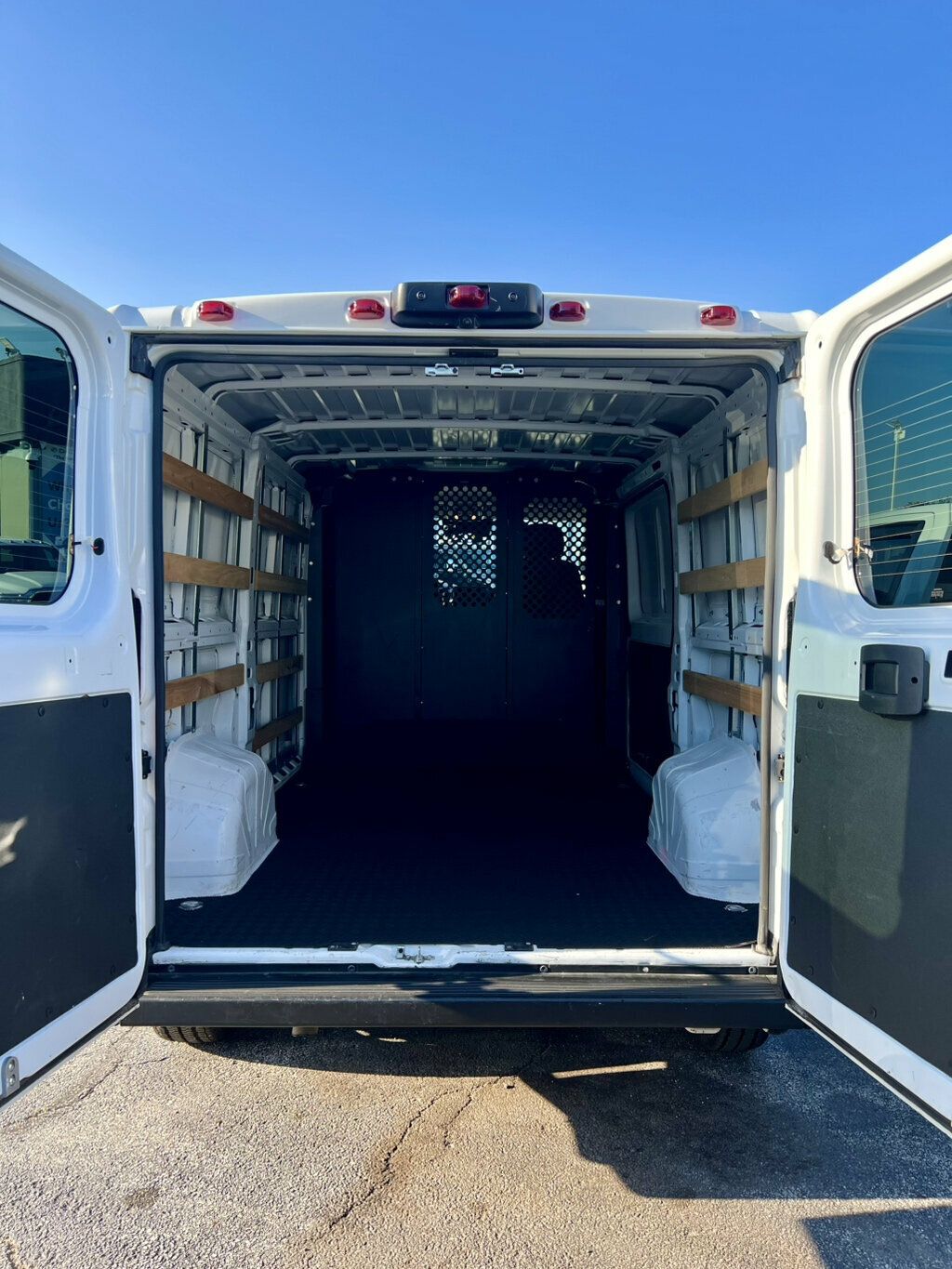 2025 Ram ProMaster Cargo Van 2500 STANDARD - 23063117 - 8
