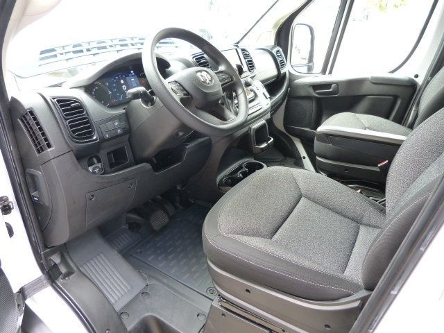 2025 Ram ProMaster Cargo Van 3.6L V6 GAS*2500*TRADESMAN*LOW ROOF*136" WB*BULKHEAD*13K MILES! - 23010113 - 28