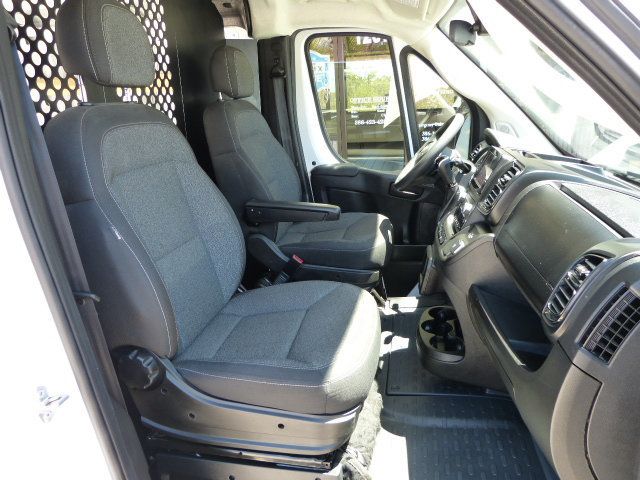 2025 Ram ProMaster Cargo Van 3.6L V6 GAS*2500*TRADESMAN*LOW ROOF*136" WB*BULKHEAD*18K MILES! - 23014823 - 24