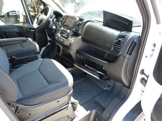2025 Ram ProMaster Cargo Van 3.6L V6 GAS*2500*TRADESMAN*LOW ROOF*136" WB*BULKHEAD*18K MILES! - 23014823 - 25