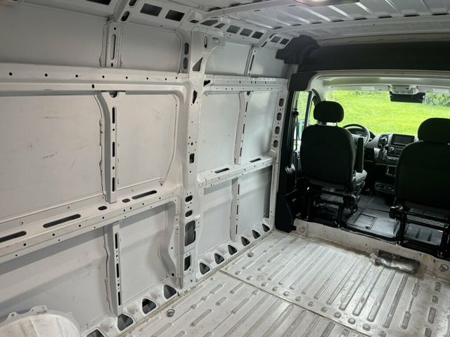 2025 Ram ProMaster Cargo Van Tradesman 2500 High Roof 159" WB w/Pass Seat - 23066328 - 29