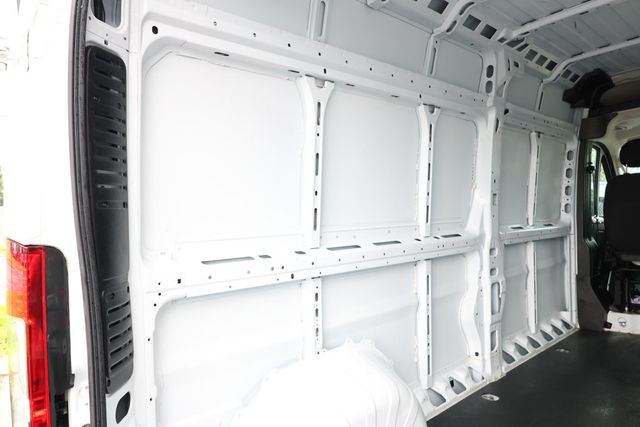 2025 Ram ProMaster Cargo Van Tradesman 2500 High Roof 159'' WB w/Pass Seat & Convenience Pkg - 23030502 - 17
