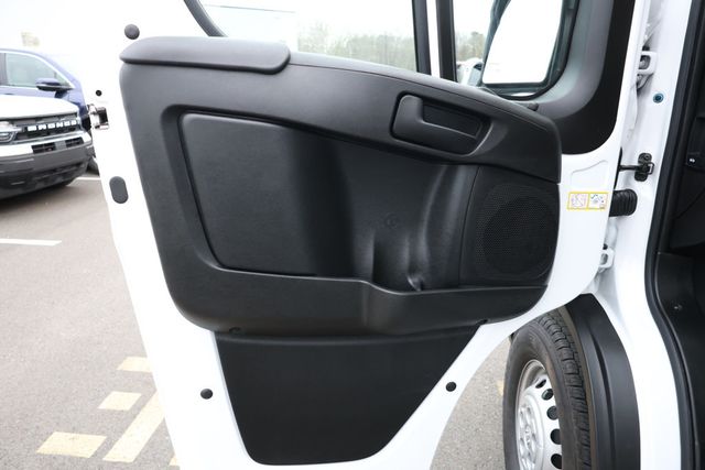 2025 Ram ProMaster Cargo Van Tradesman 2500 High Roof 159'' WB w/Pass Seat & Grooming Station - 22964540 - 9
