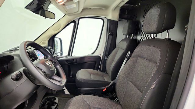 2025 Ram ProMaster Cargo Van Tradesman 2500 Low Roof 136'' WB w/Pass Seat & Adaptive Cruise - 23038164 - 15