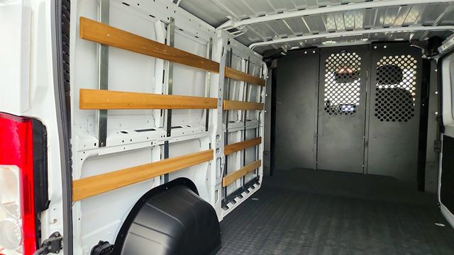 2025 Ram ProMaster Cargo Van Tradesman 2500 Low Roof 136'' WB w/Pass Seat & Adaptive Cruise - 23038164 - 18