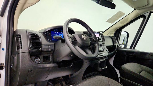2025 Ram ProMaster Cargo Van Tradesman 2500 Low Roof 136'' WB w/Pass Seat & Adaptive Cruise - 23038168 - 10