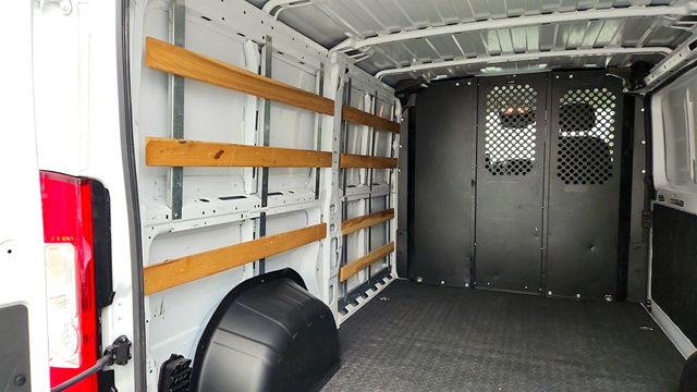 2025 Ram ProMaster Cargo Van Tradesman 2500 Low Roof 136'' WB w/Pass Seat & Adaptive Cruise - 23038176 - 18