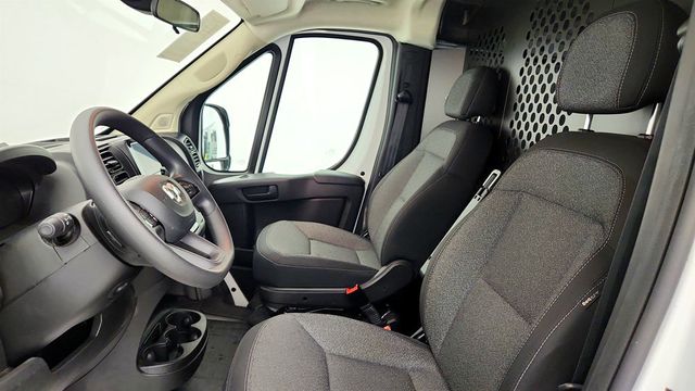 2025 Ram ProMaster Cargo Van Tradesman 2500 Low Roof 136'' WB w/Pass Seat & Adaptive Cruise - 23038177 - 16