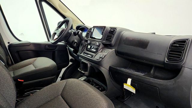 2025 Ram ProMaster Cargo Van Tradesman 2500 Low Roof 136'' WB w/Pass Seat & Adaptive Cruise - 23038177 - 25