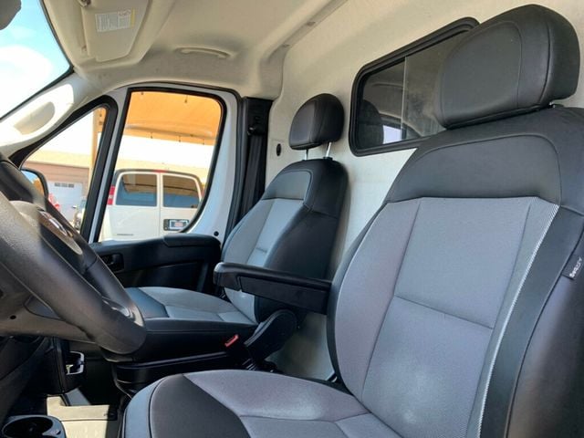 2025 Ram ProMaster Cargo Van Tradesman 3500 High Roof 159" WB 1-Owner - 23043341 - 16