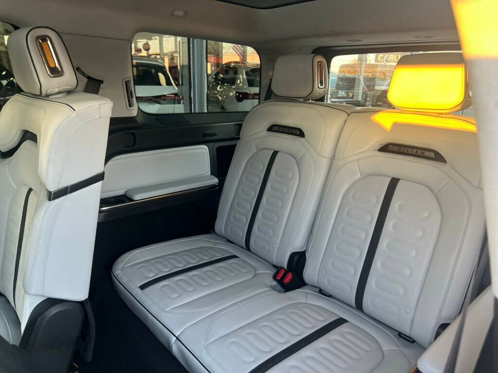 2025 Rivian R1S ADVENTURE - 22959214 - 24