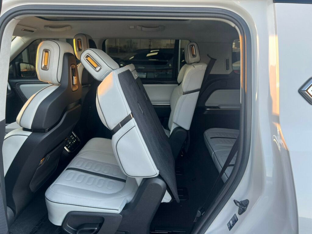 2025 Rivian R1S ADVENTURE - 22959214 - 26