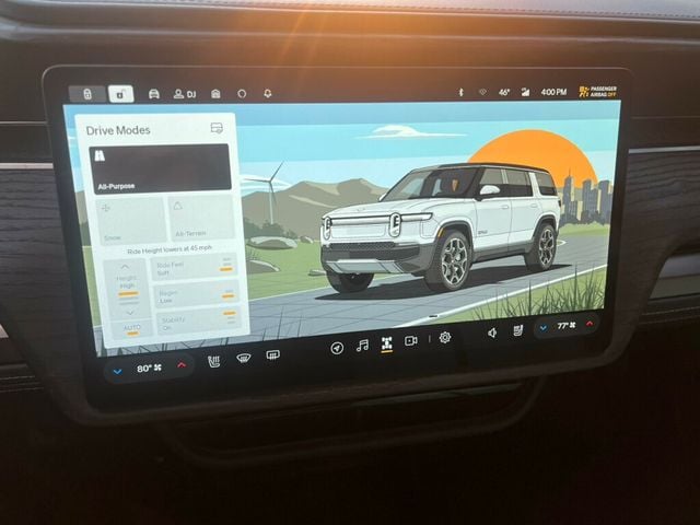 2025 Rivian R1S ADVENTURE - 22959214 - 33